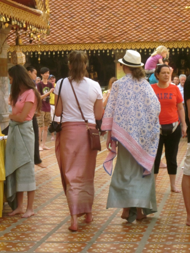 Blending in with the locals at Wat Doi Suthep
